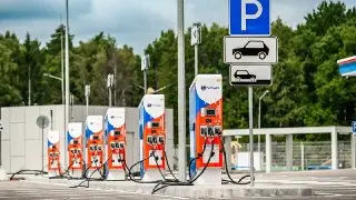 Новые электрозарядные комплексы открыты на трассе М-11 «Нева»