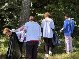 Экологическая акция преобразила берег озера Торфянка