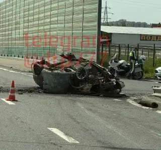 Смертельная авария на Дмитровском шоссе: ВАЗ перевернулся и сгорел