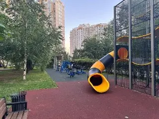 Благоустройство на Окской улице: новые площадки и элементы