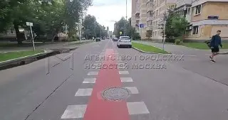 Новая велодорожка между улицами Шаболовка и Люсиновская