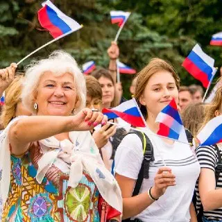 Индекс счастья россиян в июне: рост на фоне кризиса