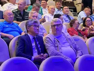 Инаугурация нового мэра Якутска: Дмитрий Садовников вступает в должность