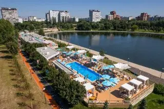 Три Новых Пляжные Зоны Открылись на Перовском Пруду