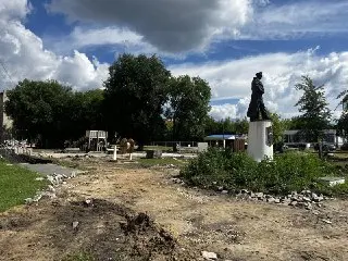 Новая общественная зона у библиотеки в Шатуре: обновление территории