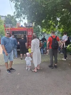Пожарные провели урок безопасности для жителей Зеленограда