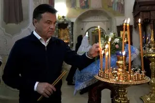 Губернатор поздравил воспитанниц монастыря с Днем Казанской иконы