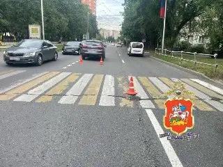 В Дзержинском мальчик на самокате пострадал в ДТП