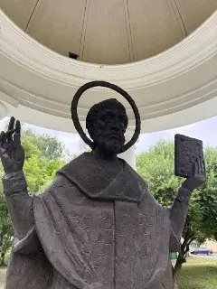 В Ивантеевке подожгли памятник Святителю Николаю