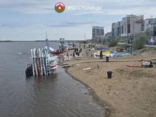 Подтопление в Якутске: Лодочная станция и пляж под водой