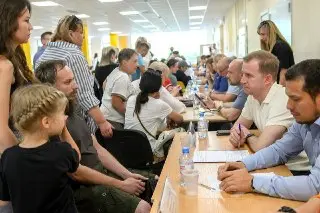 Выездная администрация в Климовске: проблемы жителей на контроле