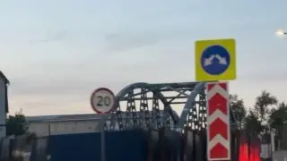 Строительство моста на улице Репина приостановлено: что происходит?