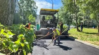 Благоустройство дворов на Красногвардейском бульваре завершится скоро