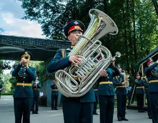 Фестиваль «Спасская башня»: Восхитительное Музыкальное Шоу в Люблино