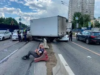 Серьезное ДТП на улице Липецкой: движение затруднено
