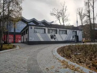 Дворник арестован за съемку в женском туалете на ВДНХ