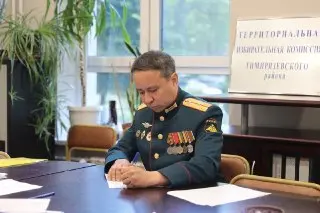Эльдар Шарипов выдвинулся кандидатом в депутаты Госдумы