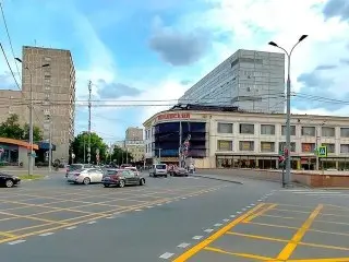 В Москве появились диагональные пешеходные переходы для удобства