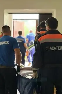 Спасатели помогли госпитализировать 96-летнюю женщину с инсультом