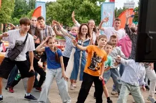 День Нептуна и Концерт на Площади Юности: Программа Лета