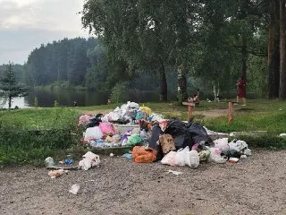 Луковое озеро стало чище: мусор убрали после жалоб жителей