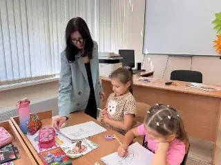 Учительница из Ольгино получила сертификат на жилье