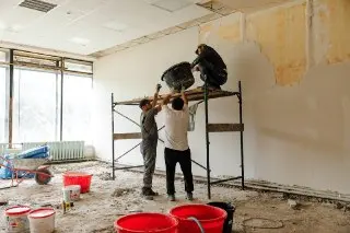 В Библиотеке Левобережья начался ремонт читального зала