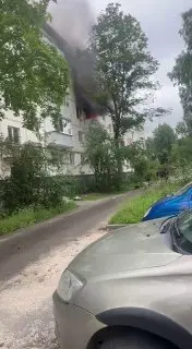 Взрыв газового баллона спровоцировал пожар в жилом доме
