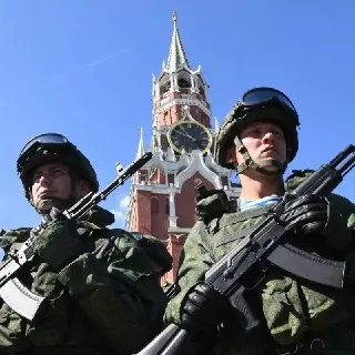 Новый закон: Контрабандисты и наркоторговцы могут служить в армии