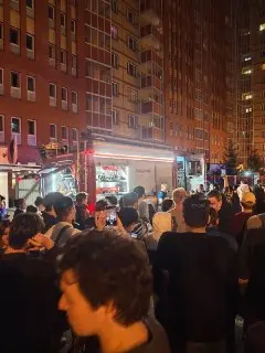 Пожар в общежитии ВШЭ: эвакуация 250 человек