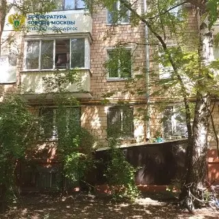 Малыш выпал из окна: опасность москитных сеток для детей