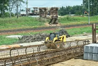 Строительство путепровода у платформы Чёрное в Балашихе: 30% готовности