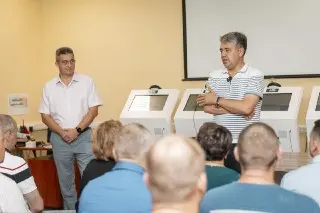 Клинский стекольный завод: Визит команды и планы на будущее