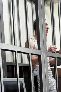 Мужчина убил знакомую 16 ударами ножа: суд приговорил к 9 годам