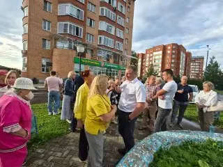 Встреча с жителями: планы по благоустройству и инвестиции в развитие