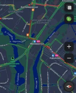 Самосвал с песком опрокинулся на МСД: движение затруднено