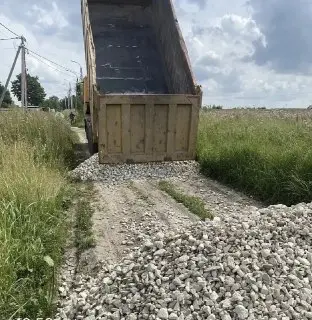Дорожный ремонт в Подмосковье: особое внимание сельским территориям
