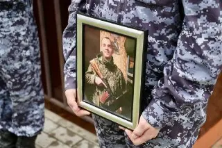 В Балашихе открыли мемориальную доску герою СВО Дмитрию Метелькову