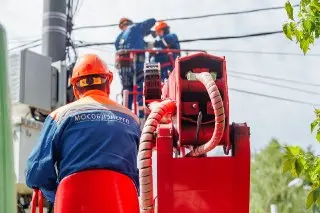 Реконструкция электропередач на улицах Пролетарская и Комарова