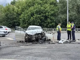 Два автомобиля столкнулись на Бесединском шоссе: 4 пострадавших