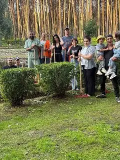 Очистка пруда в парке «Ёлочки»: волонтёры сделали работу!