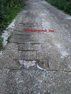 Опасная дорога в Нахабино: пожилая женщина пострадала из-за ям