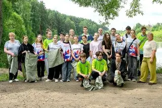 Экологическая акция «Чистые берега» прошла в Климовске