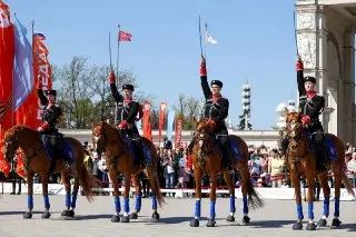 Торжественный Конный Церемониал на ВДНХ: Не Пропустите!