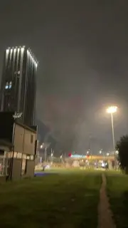 Мощный пожар на юго-востоке Москвы: тушение с воздуха