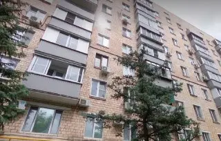 В Донском районе Москвы сломался лифт: жители в отчаянии