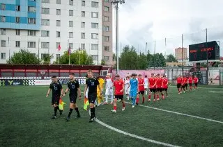 Депутат Смирнова открыла игровой день: «СШОР Химки» против Белгорода
