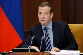Медведев опроверг слухи о мобилизации как провокацию врага