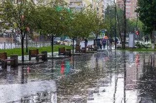 Завтра в Москве: до 17 литров дождя и резкое похолодание
