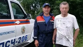 Спасатели вернули 89-летнего грибника домой из леса